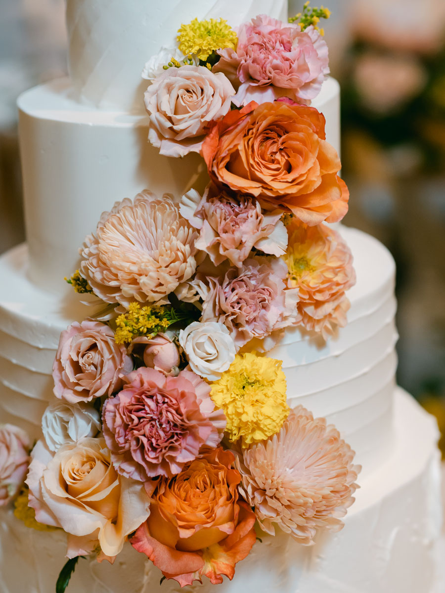 tropical flowers wedding cake