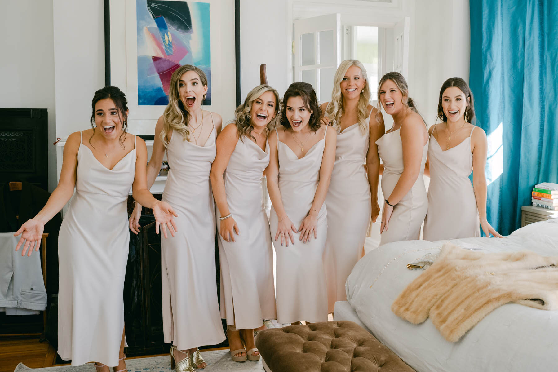 bridesmaids first look