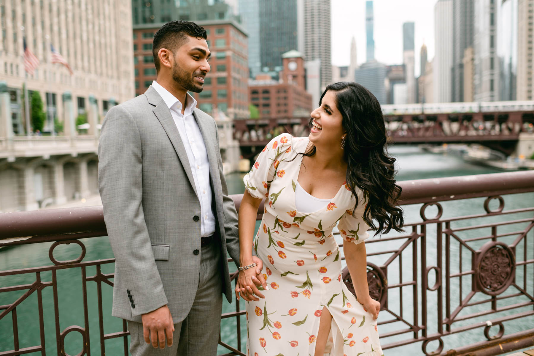 Engagement Chicago Bridge