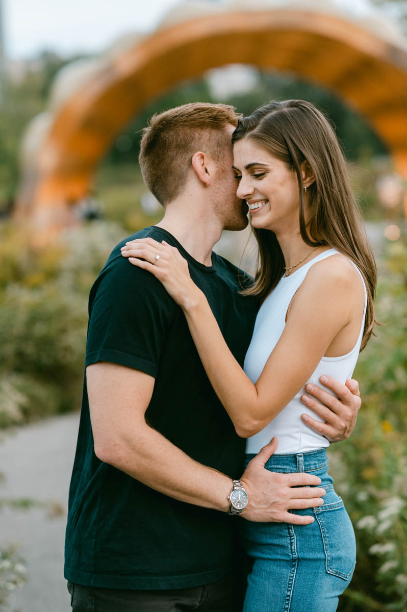 chicago summer engagement style