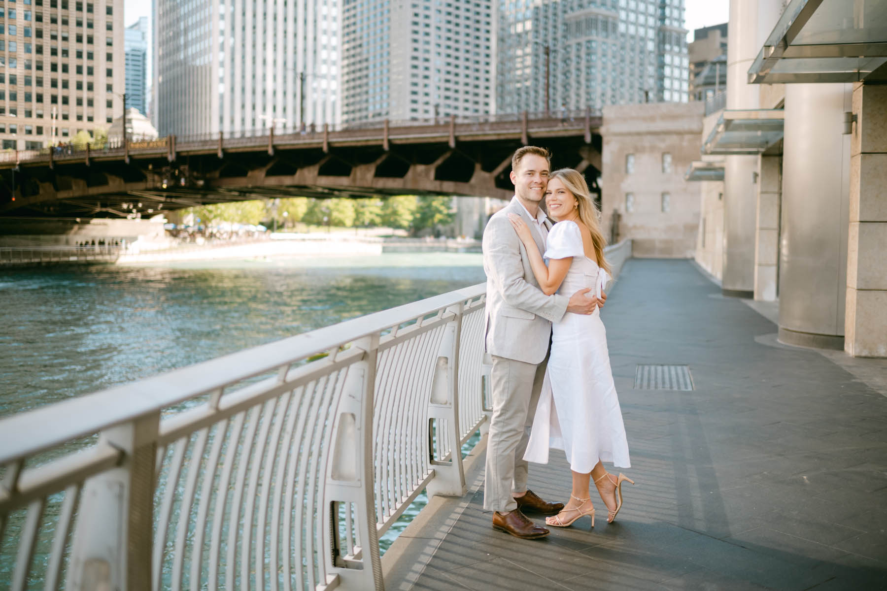 light and bright chicago wedding photographer