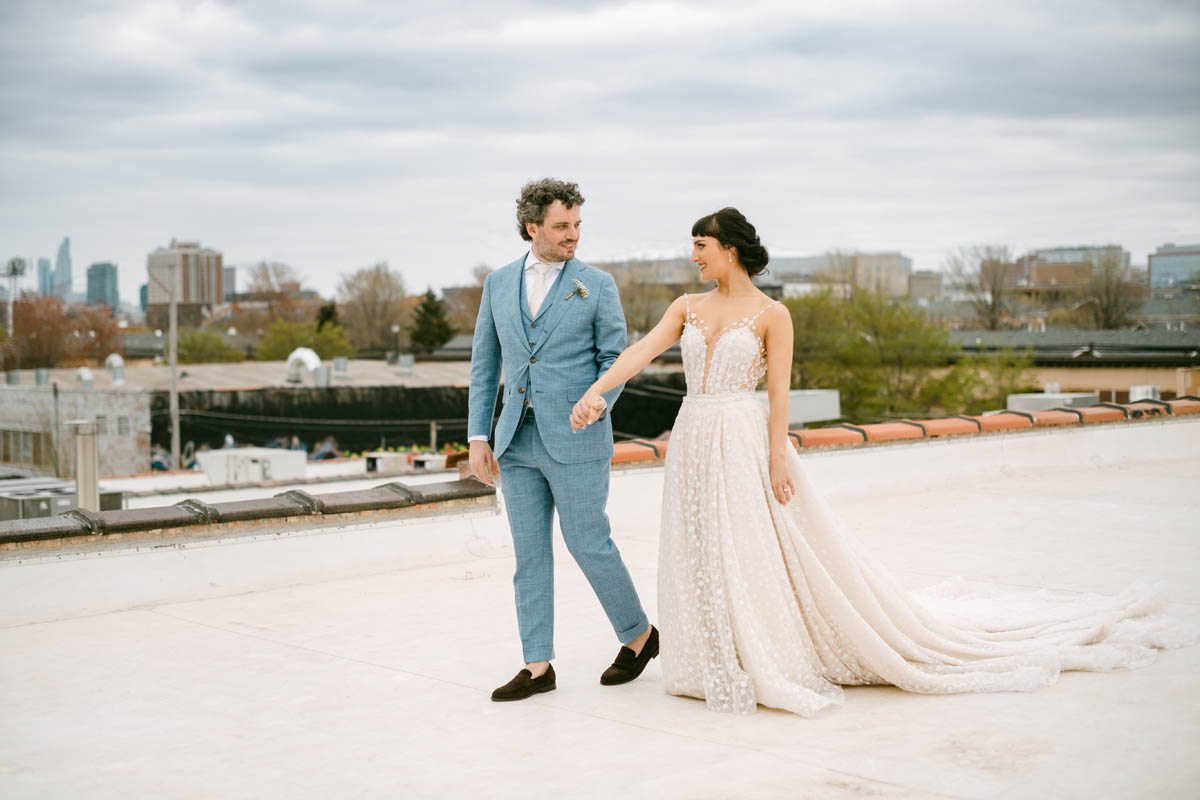 Light and bright wedding photography at Walden.
