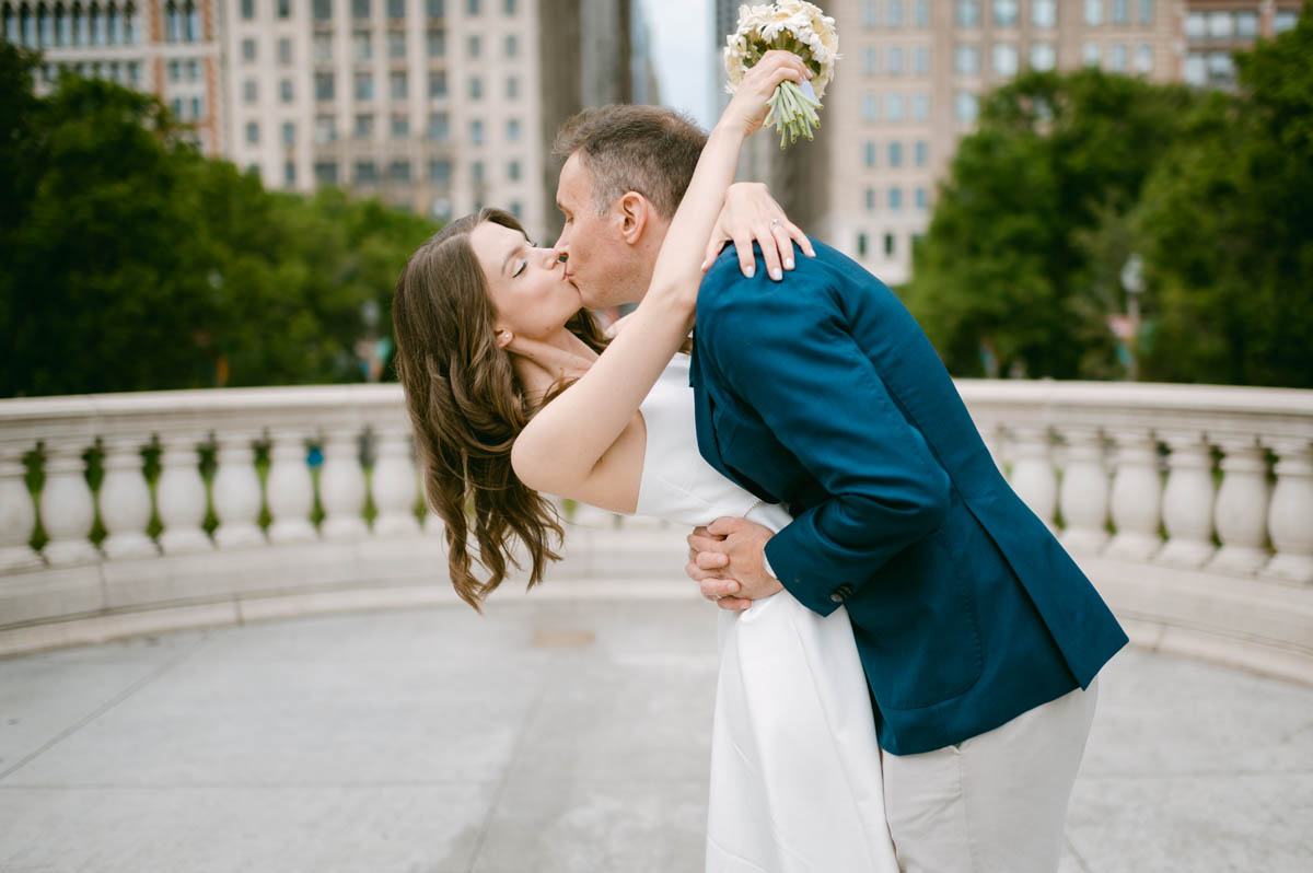 Light and airy chicago elopement