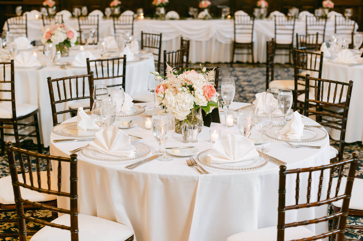 wedding decor at Michigan Shores Club wedding
