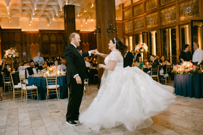Sweet Chicago Athletic Association Hotel Wedding // Katie + Mike