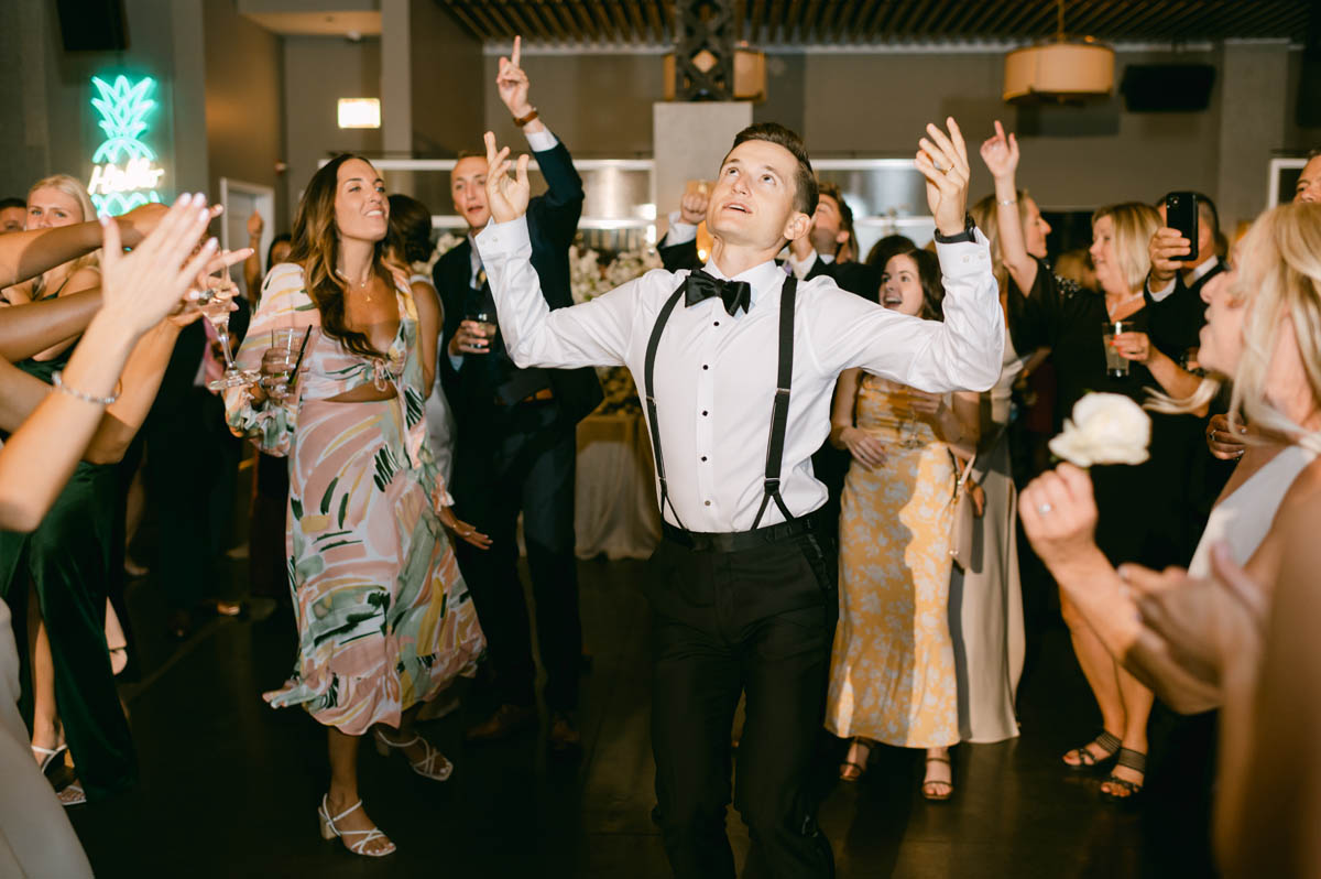 wedding reception dancing