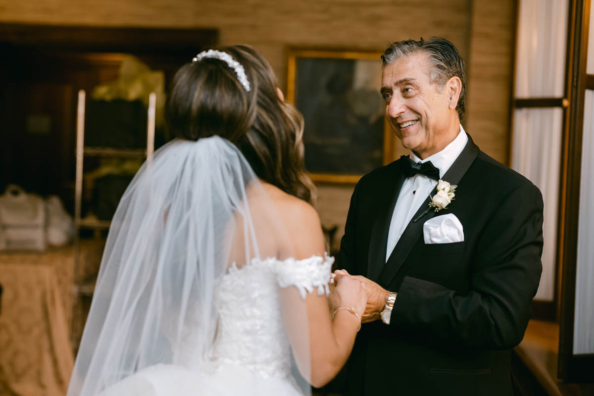 dad seeing bride at union league club wedding