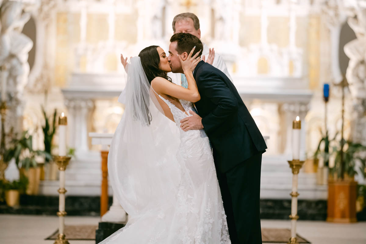 DePaul wedding ceremony first kiss