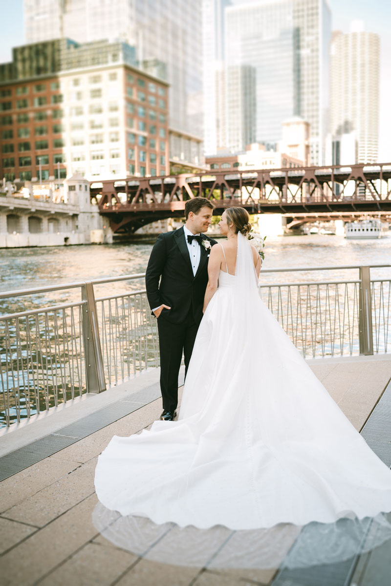 epic chicago riverwalk wedding spots