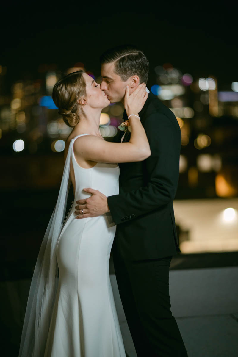 chicago wedding night shot hive on hubbard
