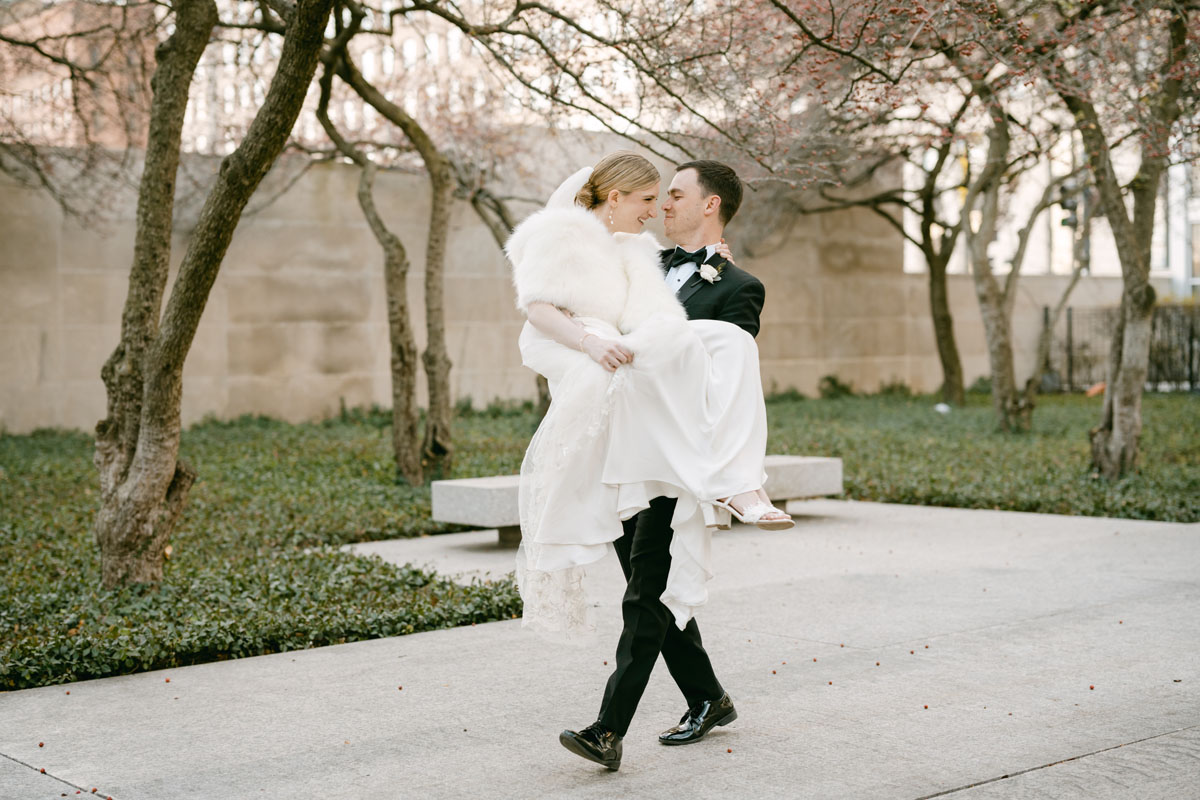 art institute of chicago winter wedding