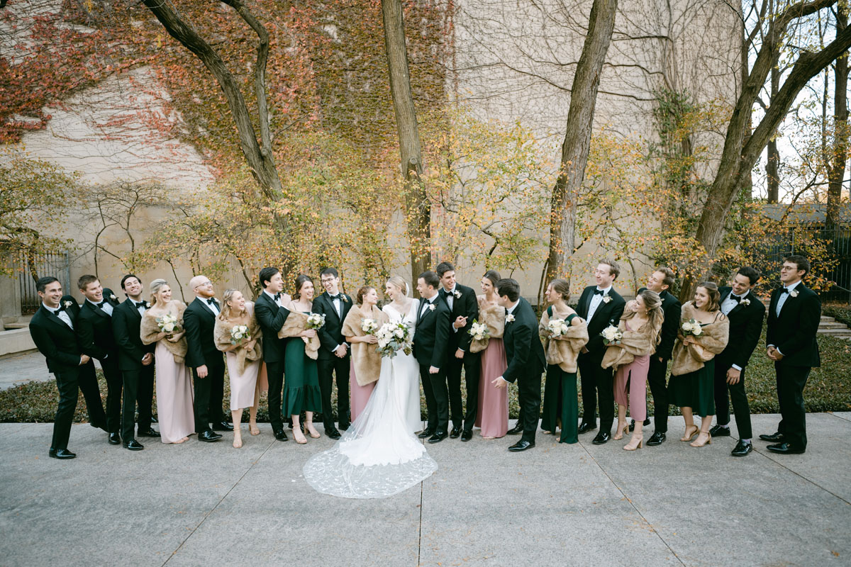 art institute of chicago garden wedding