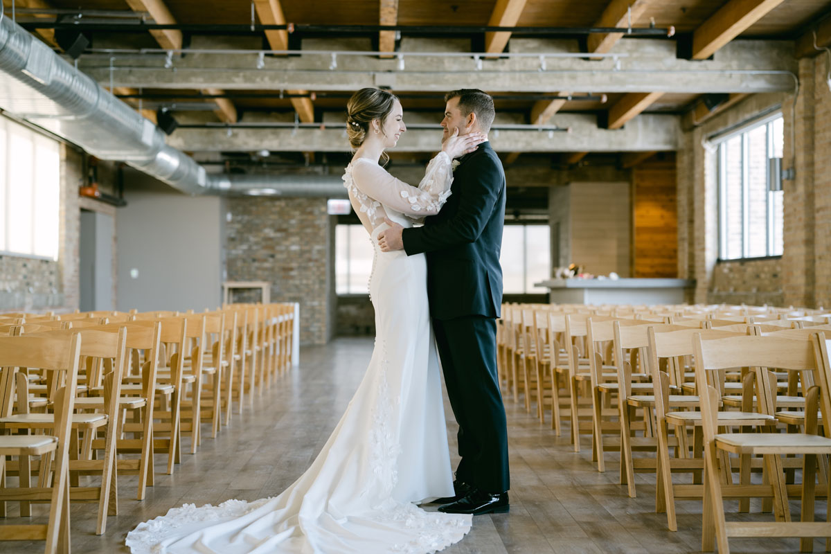 walden wedding bride and groom portrait