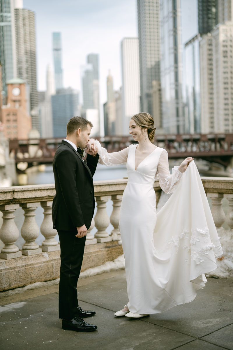 light and airy chicago wedding photographer