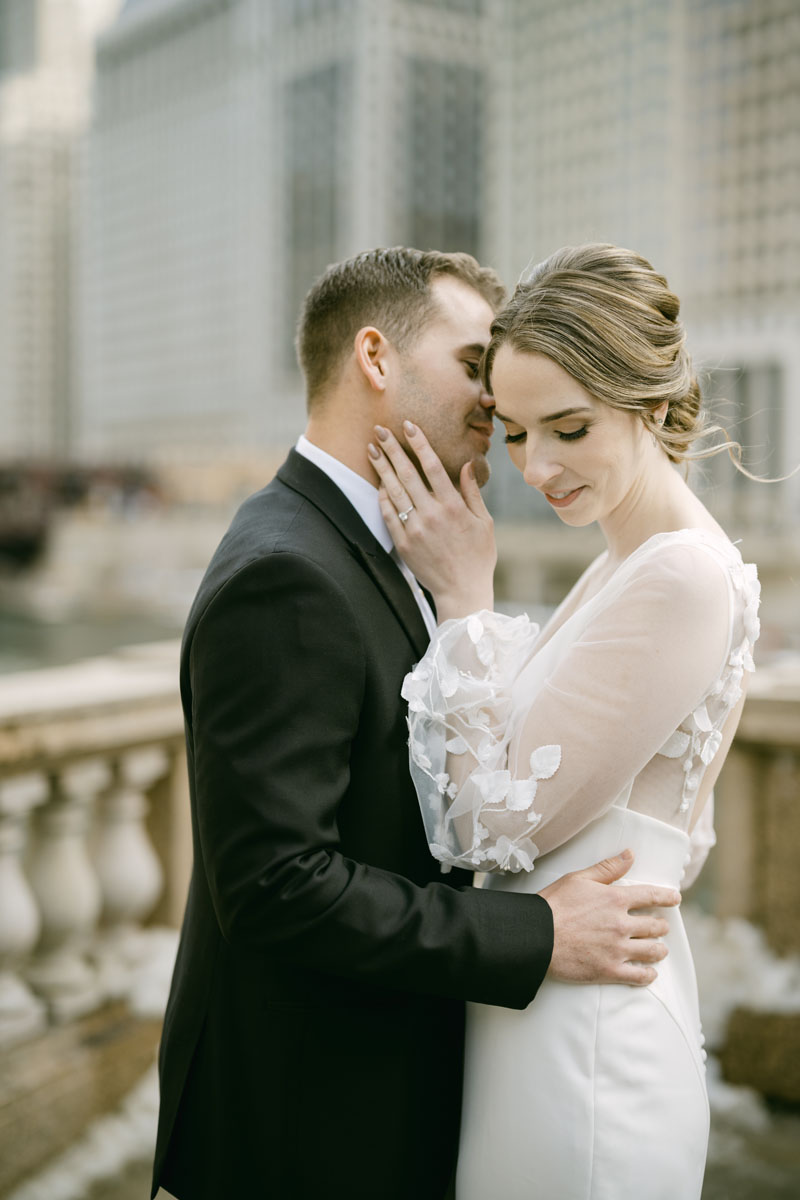 light and airy chicago wedding photographer