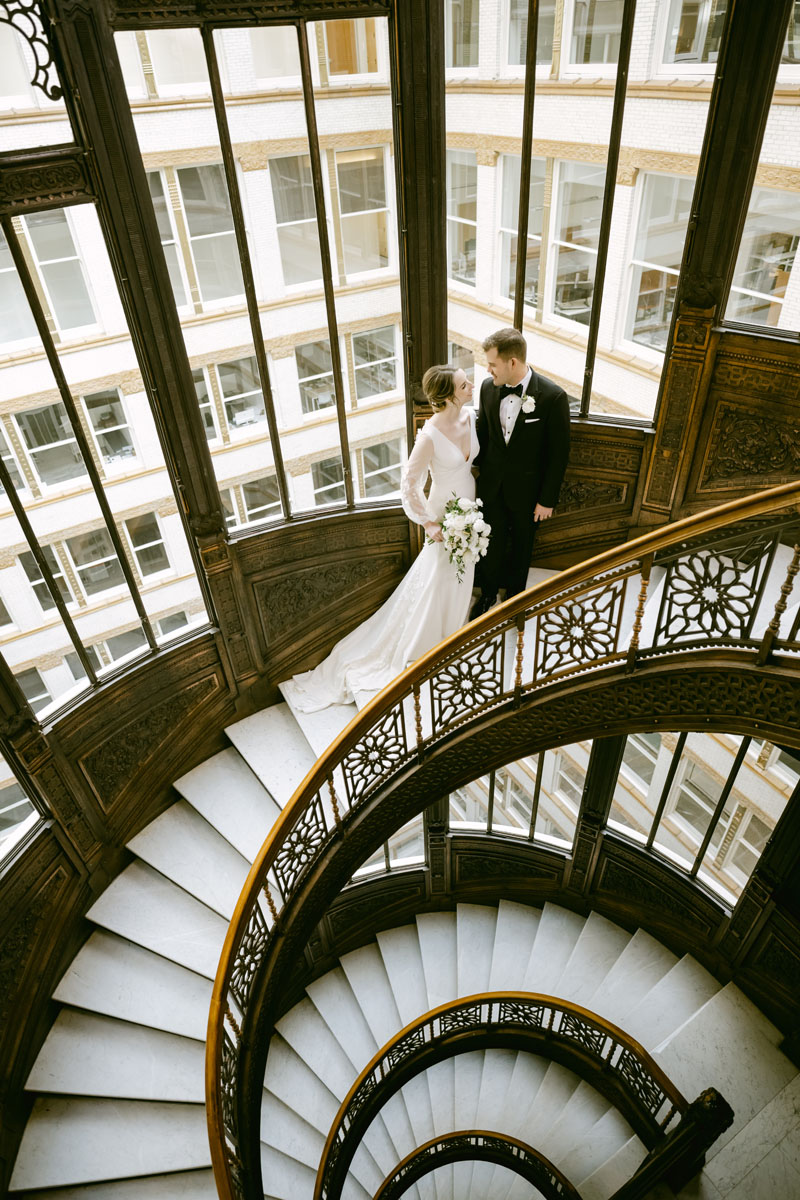 light and bright rookery building wedding best chicago wedding photographer