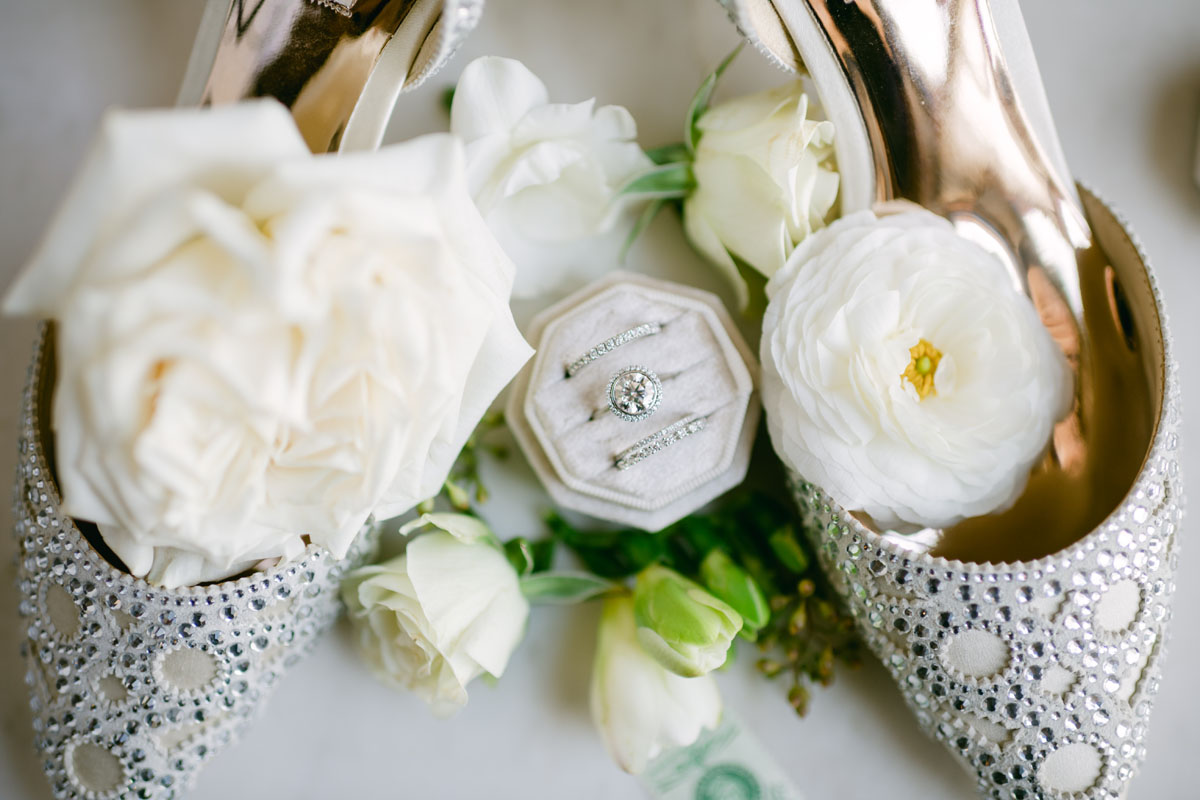 wedding ring photo