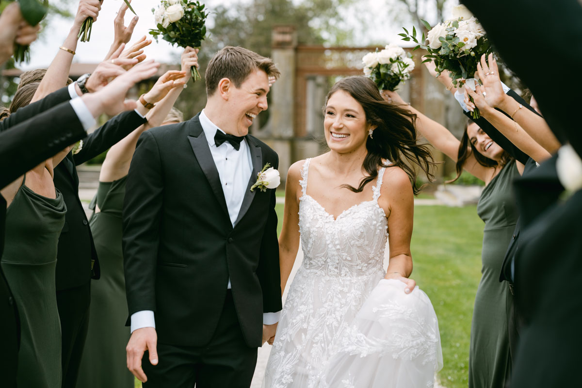 armour house wedding fun bridal party photo
