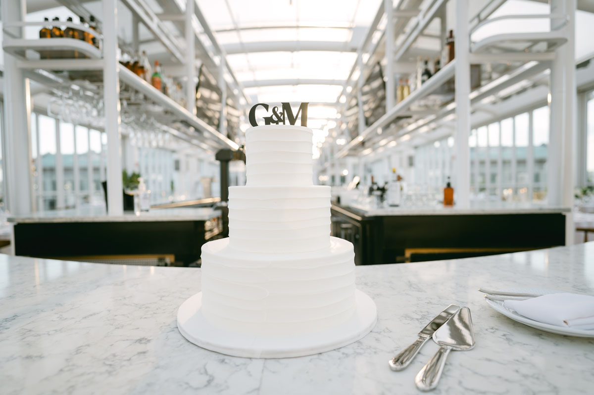 white wedding cake
