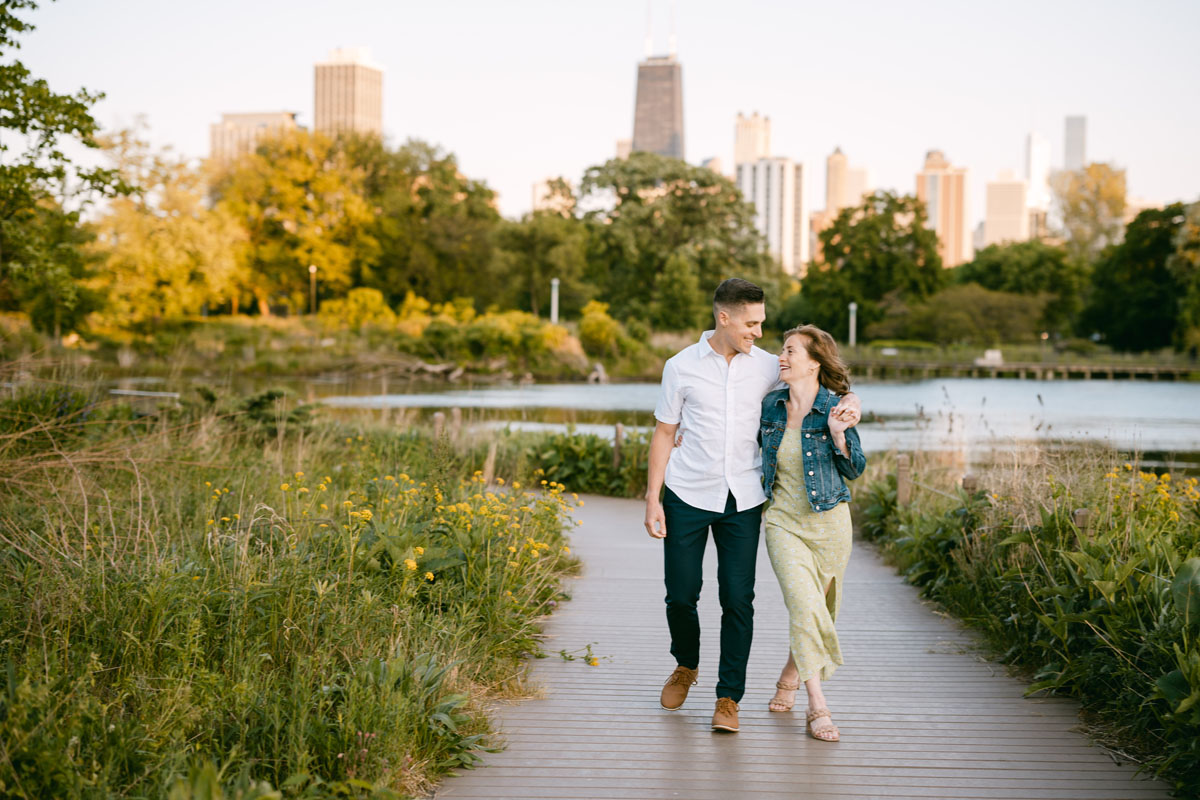 lincoln park engagement light and bright photographer