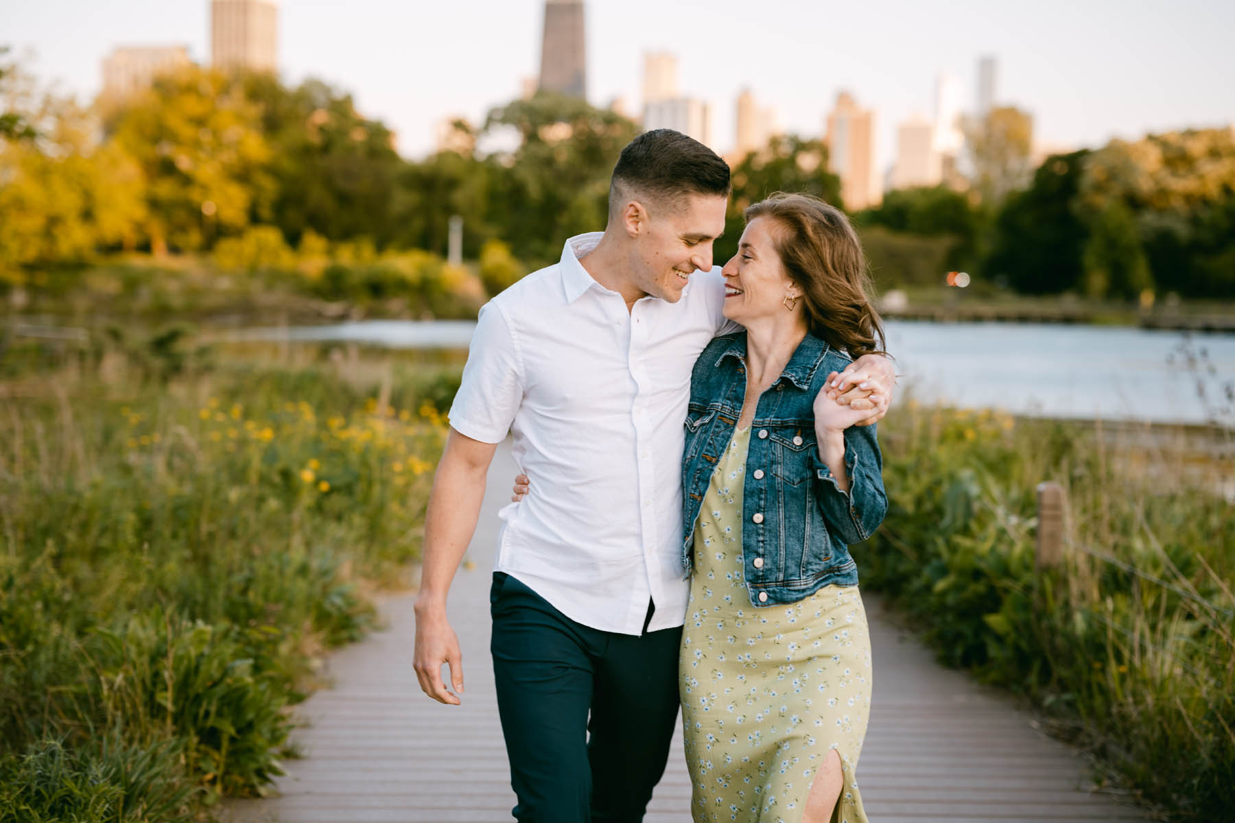 lincoln park engagement light and bright photographer