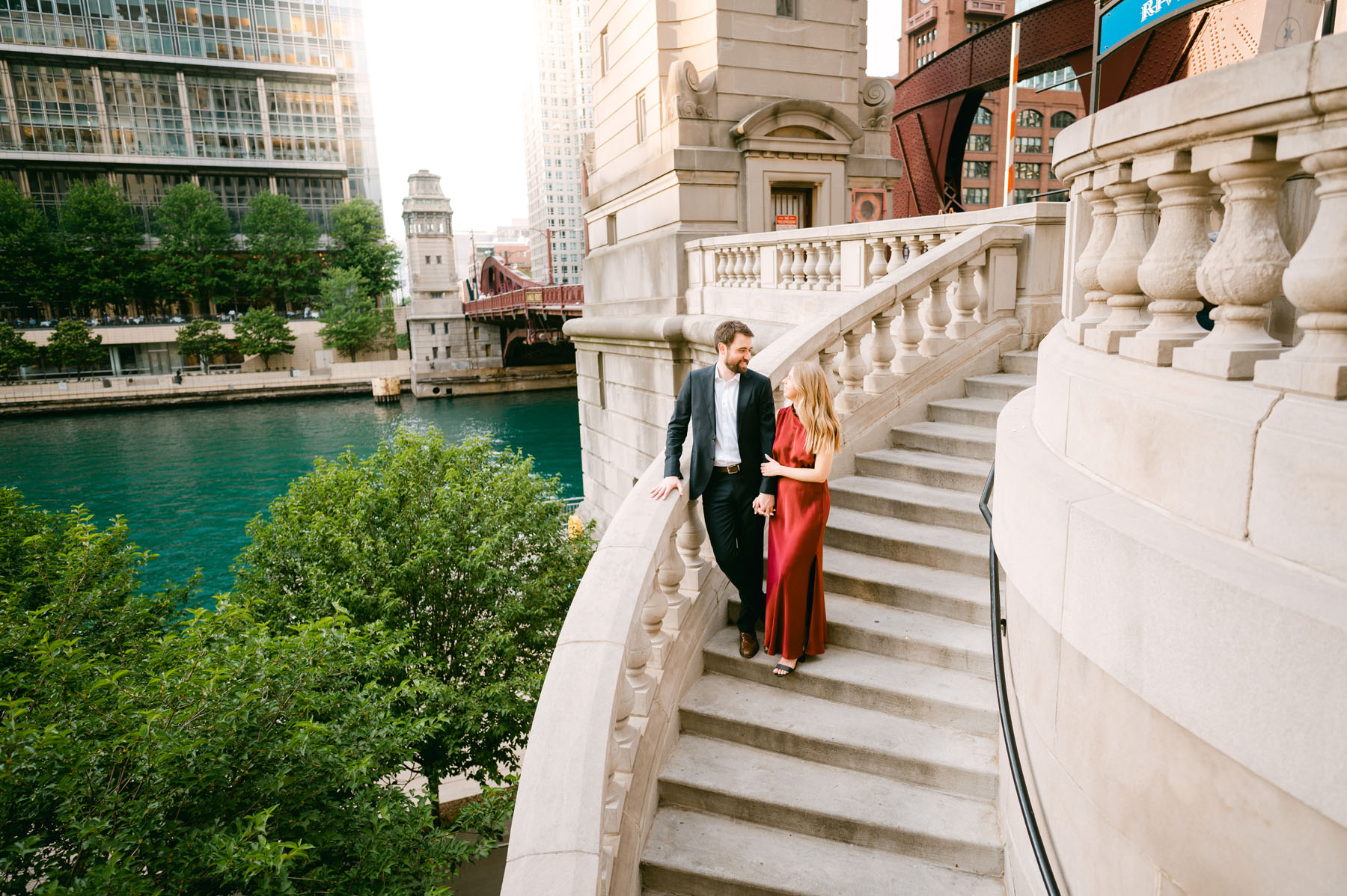 best chicago engagement spot light and bright photographer
