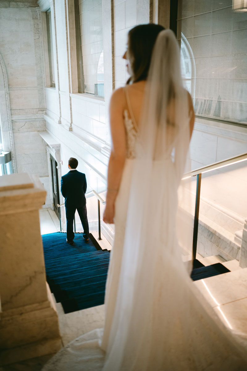 light and bright kimpton gray wedding best chicago wedding photographer