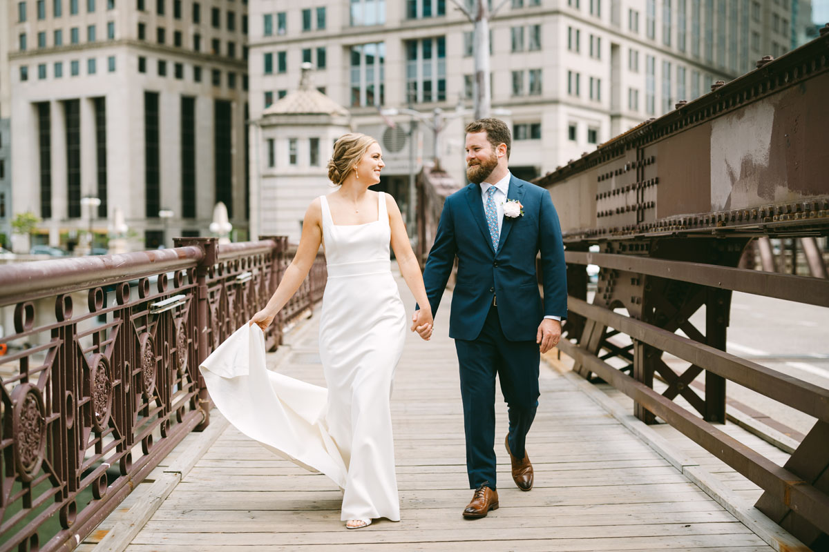light and bright chicago riverwalk wedding best chicago photographer