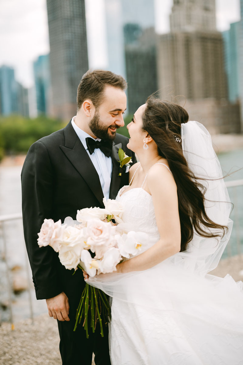 olive park wedding light and bright chicago photographer