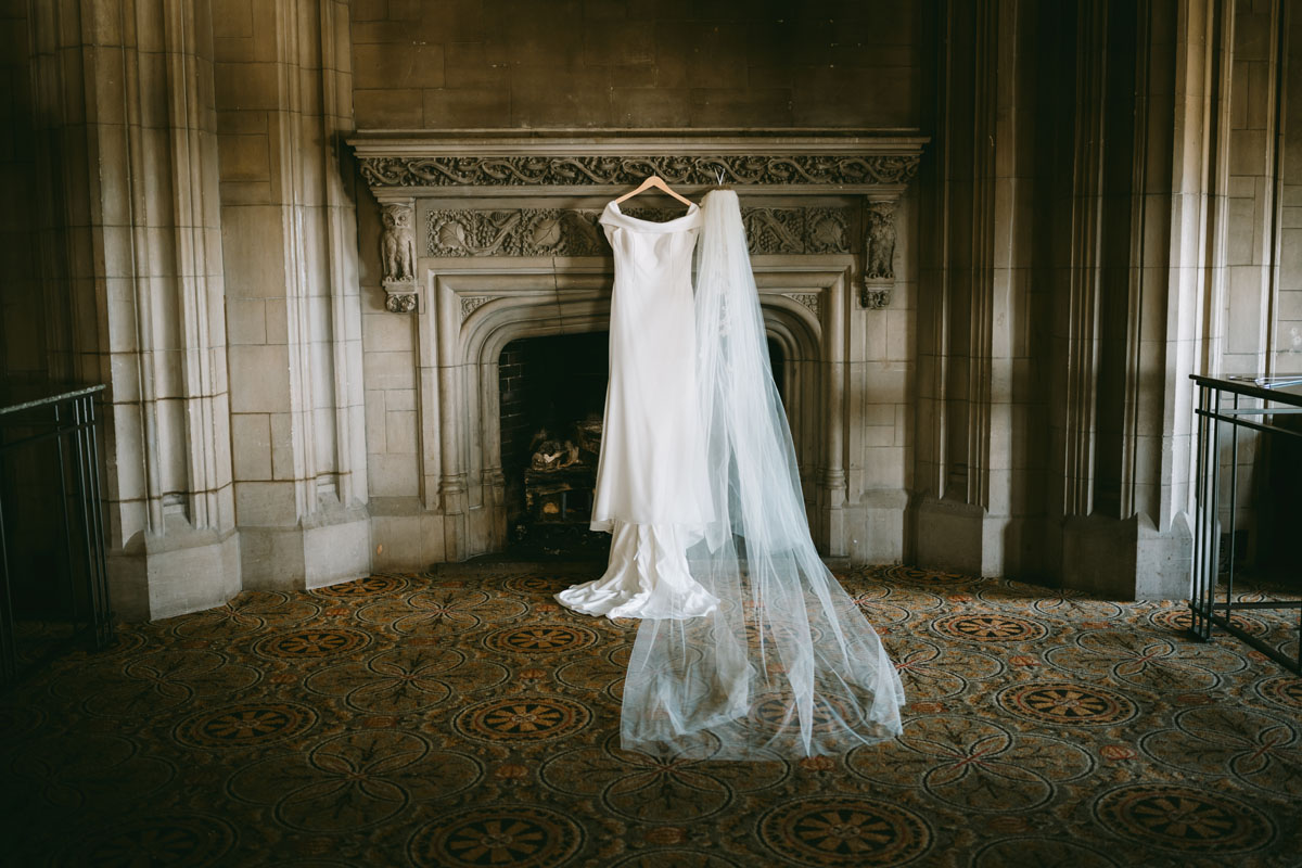 university club of chicago wedding dress cathedral hall