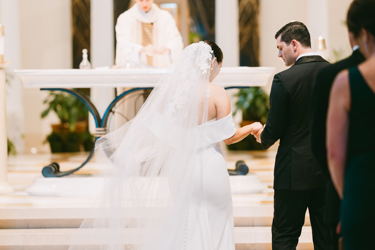 madonna della strada loyola wedding ceremony