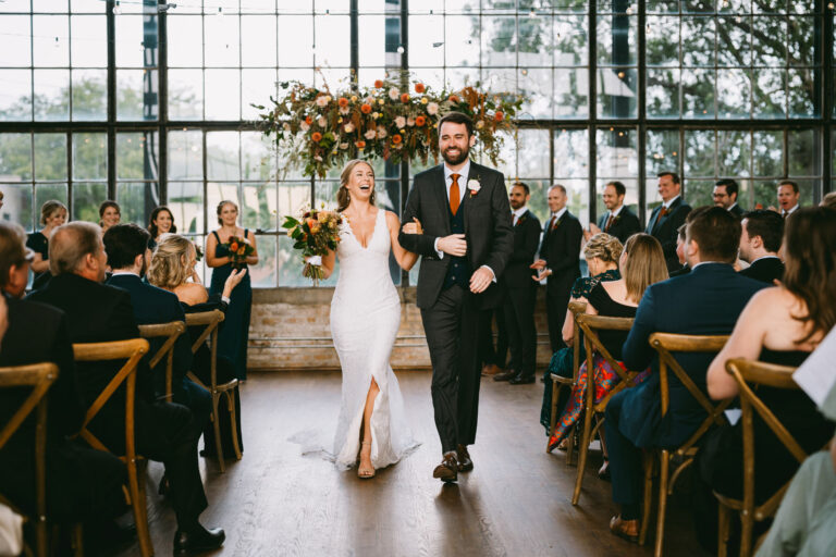 Fall Colors Ravenswood Event Wedding // Jessica & Griffin