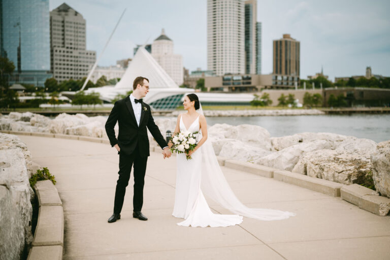 Sweet Summer Milwaukee Art Museum Wedding // Andi + Trevor