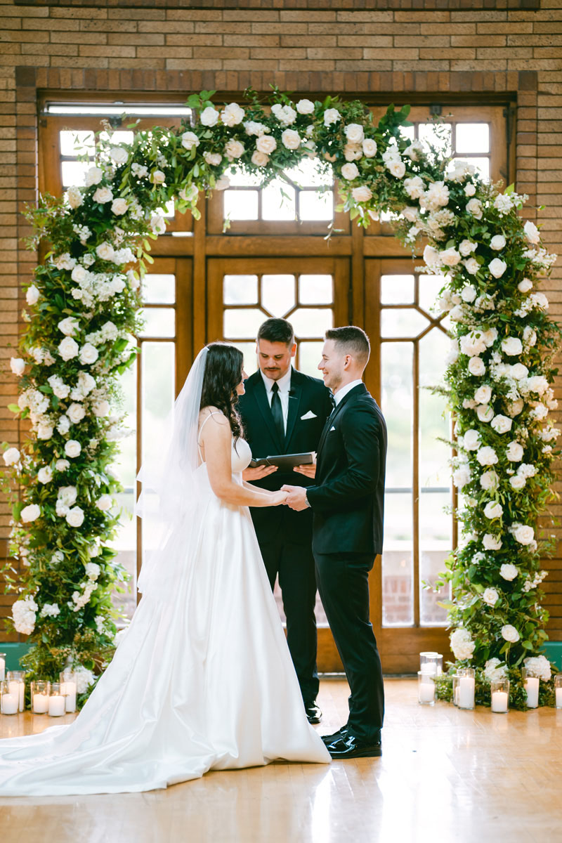 light and bright rookery building wedding best chicago wedding photographer