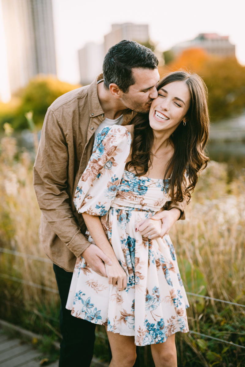 lincoln park engagement fall light and bright photography
