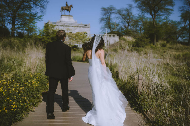 Charming Lincoln Park Honeycomb Wedding // Sasha + Greg