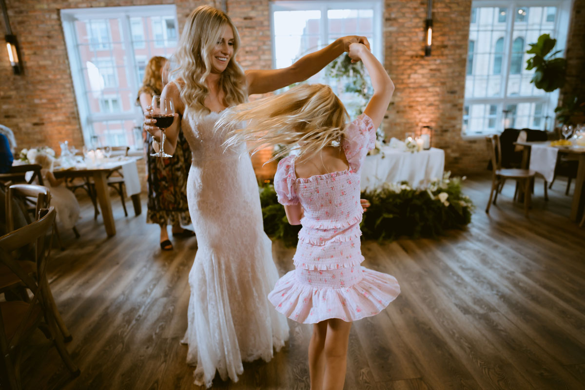 Loft Lucia Scottish Wedding, Documentary True Color Chicago Wedding Photographer