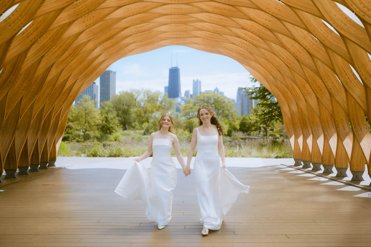 Light and bright Lincoln Park Honeycomb Wedding Photos