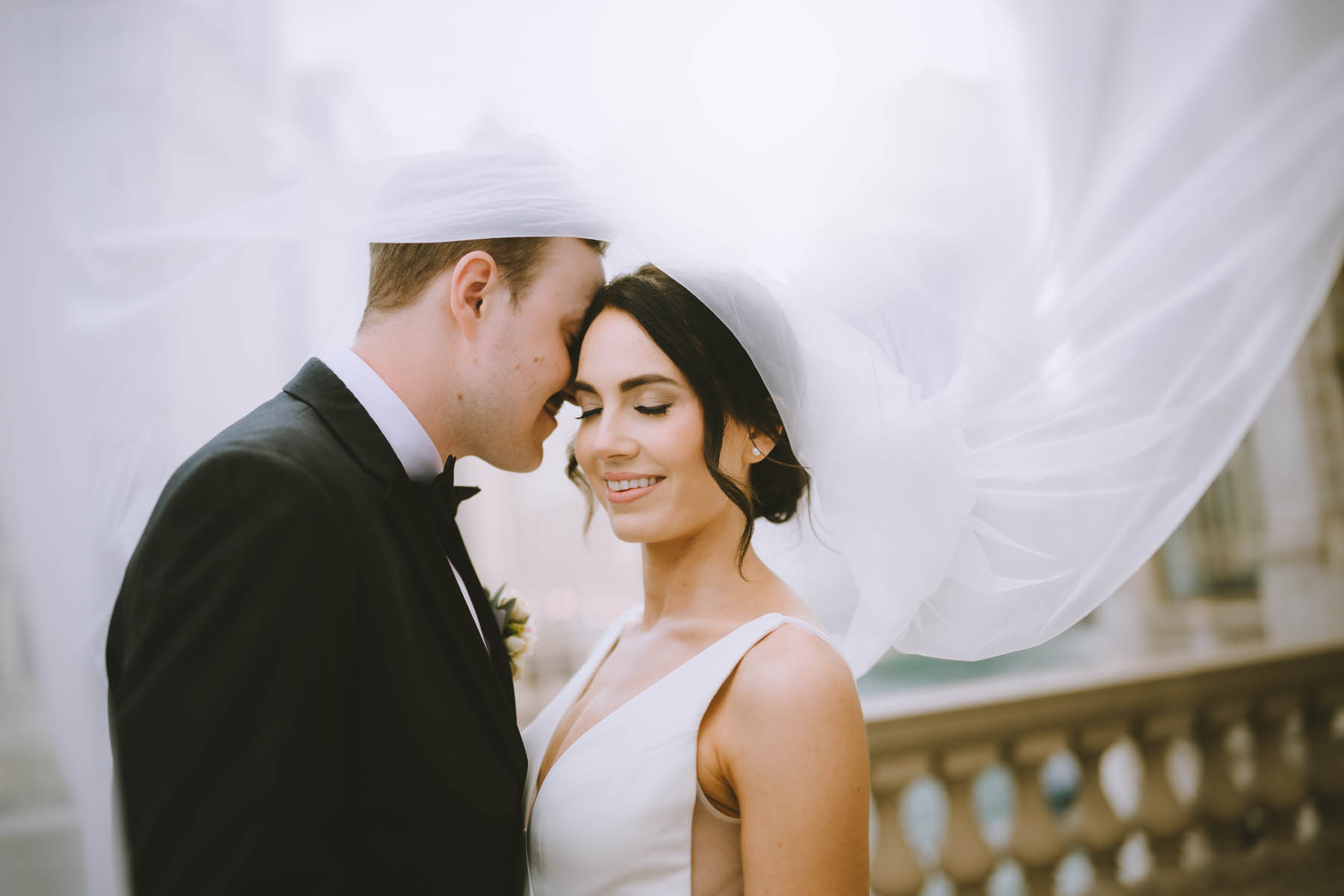 Light and airy Wrigley Building Chicago Wedding Photos