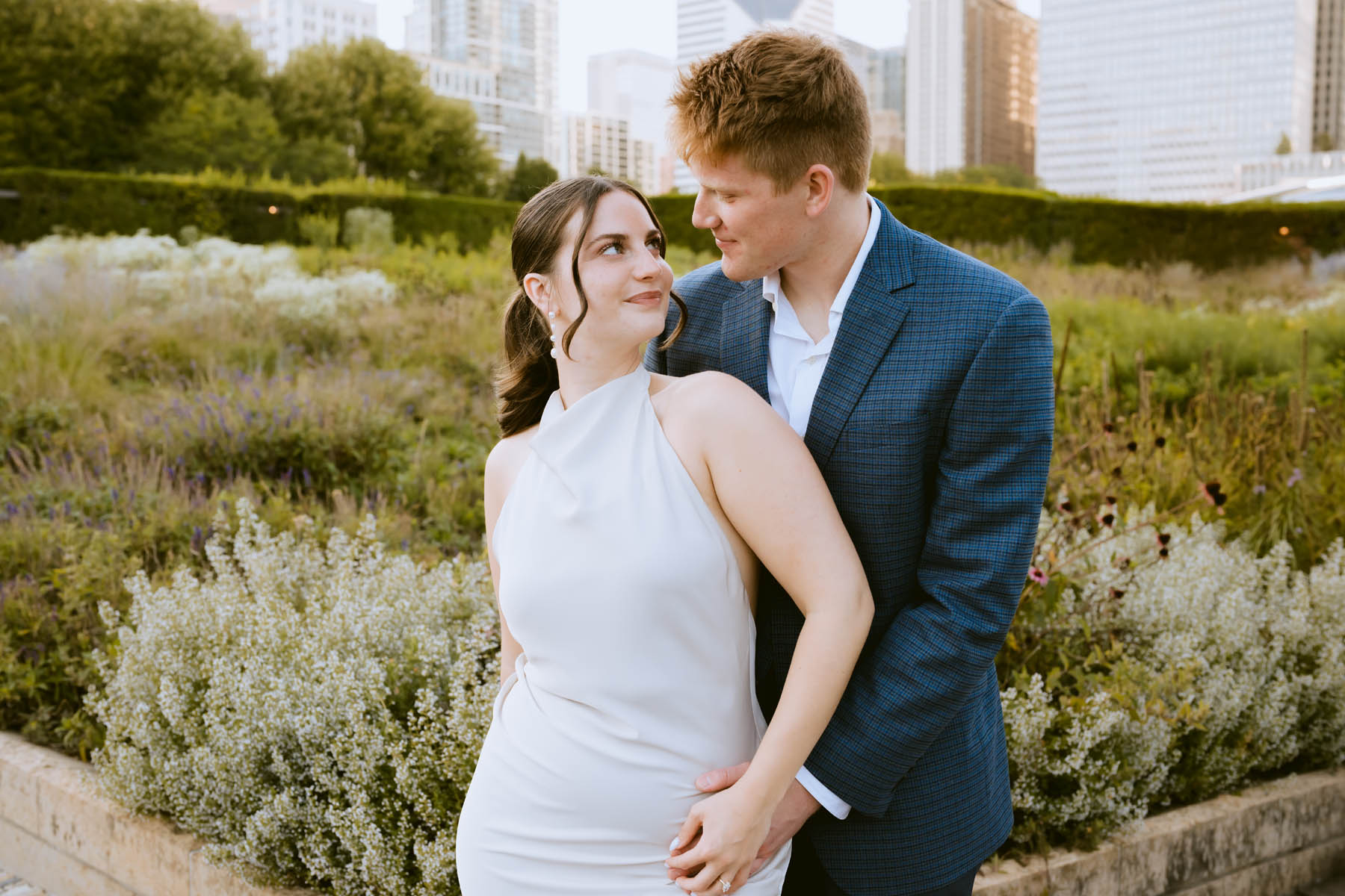 Light and vibrant Chicago engagement photographer
