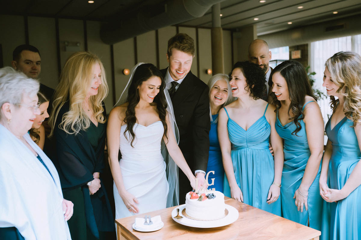 Elske wedding light and bright dreamy wedding photos