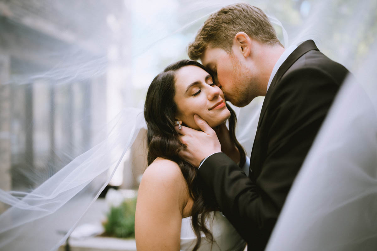 Elske wedding light and bright dreamy wedding photos