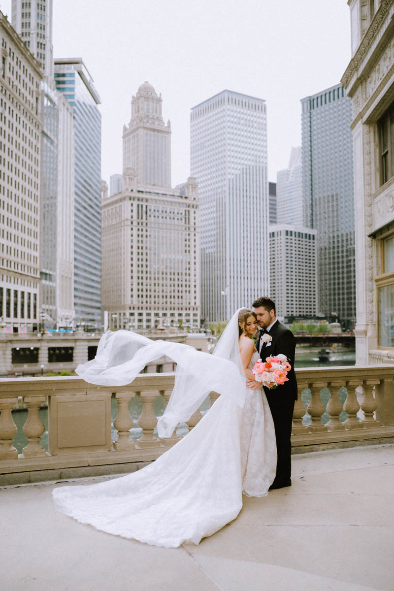 True Color Chicago Wrigley Building Wedding Photographer