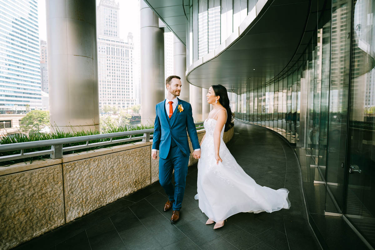 Chicago Covered Wedding Photo Spots