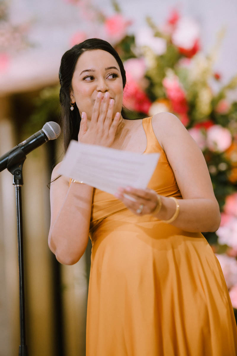 Maid of honor giving a wedding toast